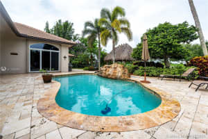 2203 SW 132nd Way, Davie, FL 33325, Sold 09/27/21