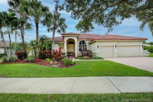 12950 Country Glen Dr, Cooper City, FL 33330, Sold 09/29/21
