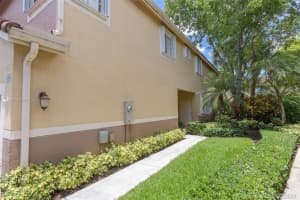 3938 San Simeon Ln, Weston, FL 33331, Sold 08/18/21