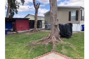 21830 NW 1st St, Pembroke Pines, FL 33029, Sold 10/08/21