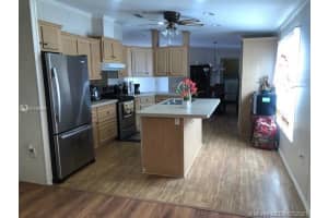 21830 NW 1st St, Pembroke Pines, FL 33029, Sold 10/08/21