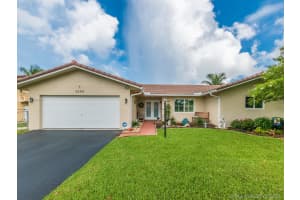 5589 SW 113th Ave, Cooper City, FL 33330, Sold 08/10/21