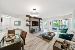 151 Michigan Ave, Miami Beach, FL 33139, Sold 10/18/21