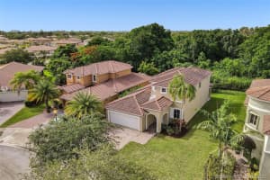 2262 SE 2nd St, Homestead, FL 33033, Sold 09/07/21