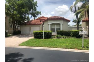 10613 NW 57th St, Doral, FL 33178, Sold 12/17/21