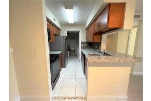 8375 SW 5th St, Pembroke Pines, FL 33025, Sold 09/09/21