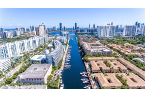 2950 NE 188th St, Miami, FL 33180, Sold 10/28/21