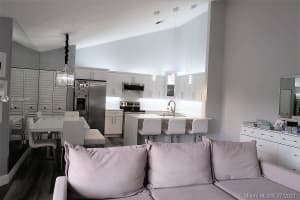 1087 Summit Trail Cir b, West Palm Beach, FL 33415, Sold 09/10/21