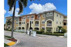 8899 NW 107th Ct, Doral, FL 33178, Sold 09/08/21