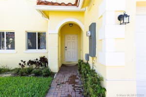 5380 SW 13th St, North Lauderdale, FL 33068, Sold 08/09/21