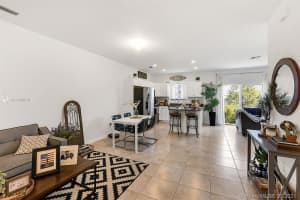 5380 SW 13th St, North Lauderdale, FL 33068, Sold 08/09/21