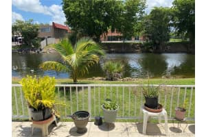 7110 NW 173rd Dr, Hialeah, FL 33015, Sold 08/19/21