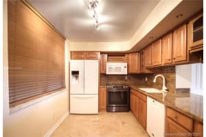 7500 NW 1st Ct, Plantation, FL 33317, Sold 09/30/21