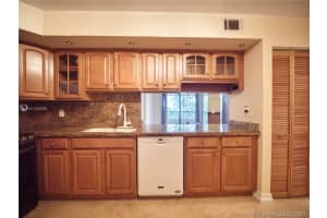 7500 NW 1st Ct, Plantation, FL 33317, Sold 09/30/21
