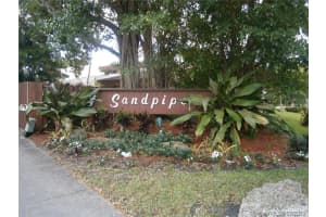 538 NE 199th Ln #6w, Miami, FL 33179, Sold 08/09/21