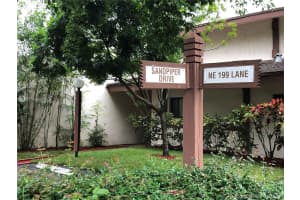 538 NE 199th Ln #6w, Miami, FL 33179, Sold 08/09/21