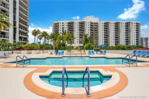 3600 Yacht Club Dr, Aventura, FL 33180, Sold 08/23/21
