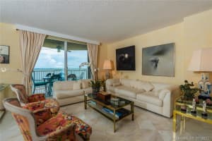 1420 Brickell Bay Dr #1403a, Miami, FL 33131, Sold 08/16/21