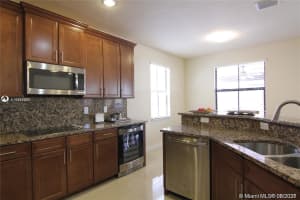 8658 NW 99th Path, Doral, FL 33178, Sold 08/13/21