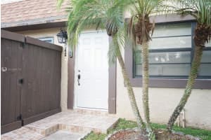 1940 Bayberry Dr, Pembroke Pines, FL 33024, Sold 08/16/21