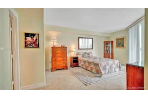 3370 NE 190th St, Miami, FL 33180, Sold 08/26/21