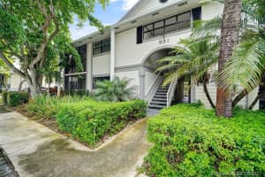 931 NE 199th St, Miami, FL 33179, Sold 08/17/21