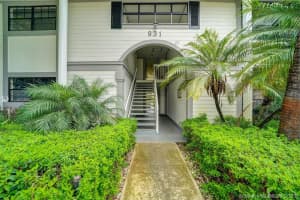 931 NE 199th St, Miami, FL 33179, Sold 08/17/21