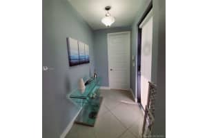 10404 NW 78th Terrace, Doral, FL 33178, Sold 02/01/22