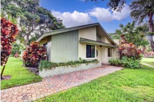 3677 Arelia Dr, Delray Beach, FL 33445, Sold 11/15/21
