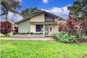 3677 Arelia Dr, Delray Beach, FL 33445, Sold 11/15/21