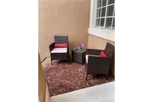 985 SW 147th Ct, Miami, FL 33194, Sold 10/20/21