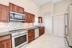 2703 Parkview Dr S, Hallandale Beach, FL 33009, Sold 08/20/21