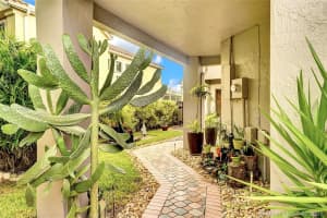 10021 NW 3rd Ct, Plantation, FL 33324, Sold 08/31/21