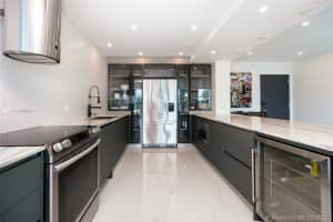 5055 Collins Ave #3j, Miami Beach, FL 33140, Sold 09/03/21