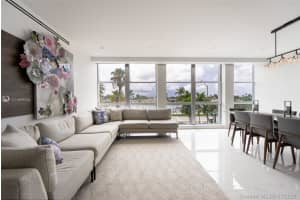 5055 Collins Ave #3j, Miami Beach, FL 33140, Sold 09/03/21