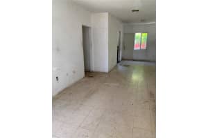 206 NW 84th St, Miami, FL 33150, Sold 01/06/22