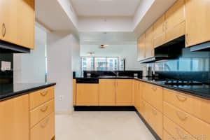 1455 Ocean Dr, Miami Beach, FL 33139, Sold 12/01/21