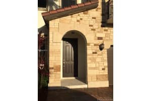 10339 NW 70th Ln, Doral, FL 33178, Sold 01/18/22