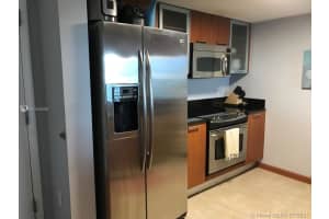 1800 N Bayshore Dr, Miami, FL 33132, Sold 08/04/21