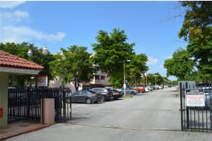 1900 W 68th St APT F106, Hialeah, FL 33014, Sold 10/15/21