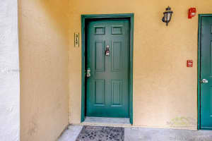 927 Riverside Dr, Coral Springs, FL 33071, Sold 08/27/21