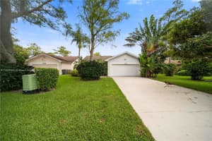 4240 Grove Park Ln, Boynton Beach, FL 33436, Sold 03/11/22
