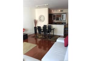 18800 NE 29th Ave APT 428, Aventura, FL 33180, Sold 10/07/21