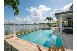 961 Crestview Cir, Weston, FL 33327, Sold 09/01/21