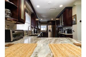 5301 SW 103rd Ave, Cooper City, FL 33328, Sold 08/12/21
