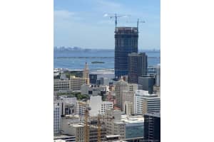 185 SW 7th St 12th floor, Miami, FL 33130, Sold 08/26/21
