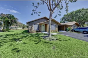 3673 W Valley Green Dr, Davie, FL 33328, Sold 08/30/21