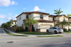 10016 NW 89th Terrace, Doral, FL 33178, Sold 09/03/21