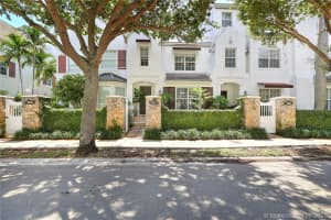 7673 SW 54th Ct, Miami, FL 33143, Sold 10/15/21