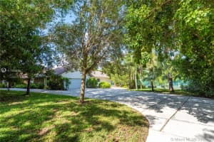4020 NW 101st Dr, Coral Springs, FL 33065, Sold 12/16/21